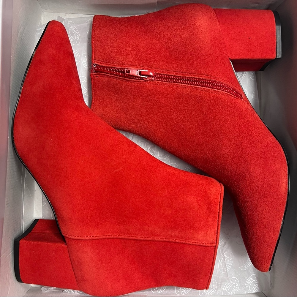 Steve Madden ‘Brave’ Ankle Boots - Picture 5 of 11